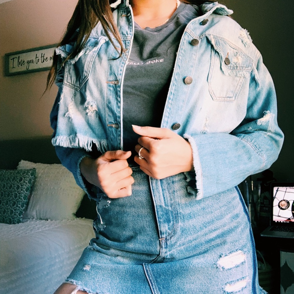 Cropped jean jacket